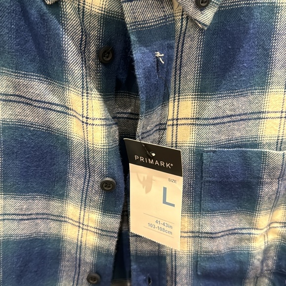 Men’s plaid button down collared shirt size large - Picture 3 of 3